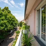 Officine Cavour - La Quercia Apartment Padua