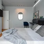 Officine Cavour - La Quercia Apartment