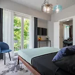 Officine Cavour - La Quercia Apartment Padua